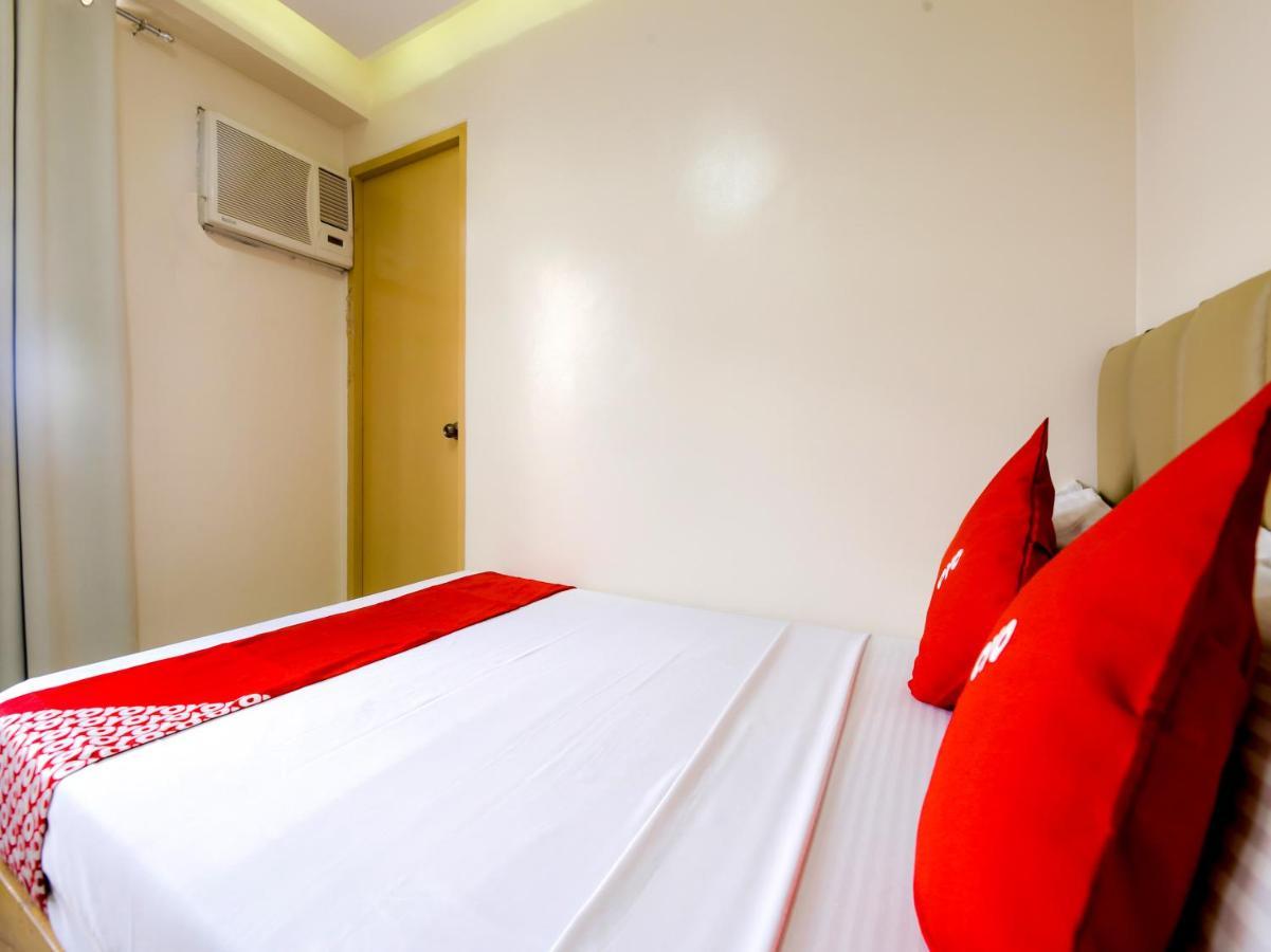 Oyo 783 Freemont Place Paranaque City Extérieur photo