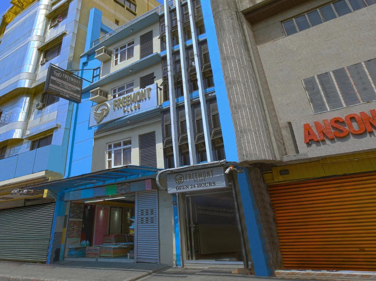 Oyo 783 Freemont Place Paranaque City Extérieur photo