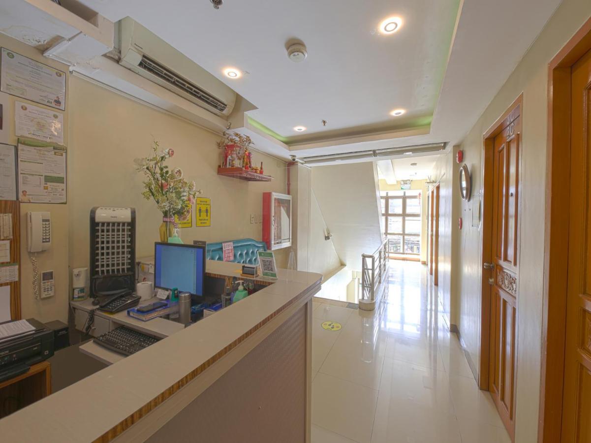 Oyo 783 Freemont Place Paranaque City Extérieur photo